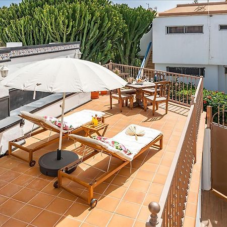Villa Corralejo Bay Beachfront Corralejo By Holidays Home Extérieur photo