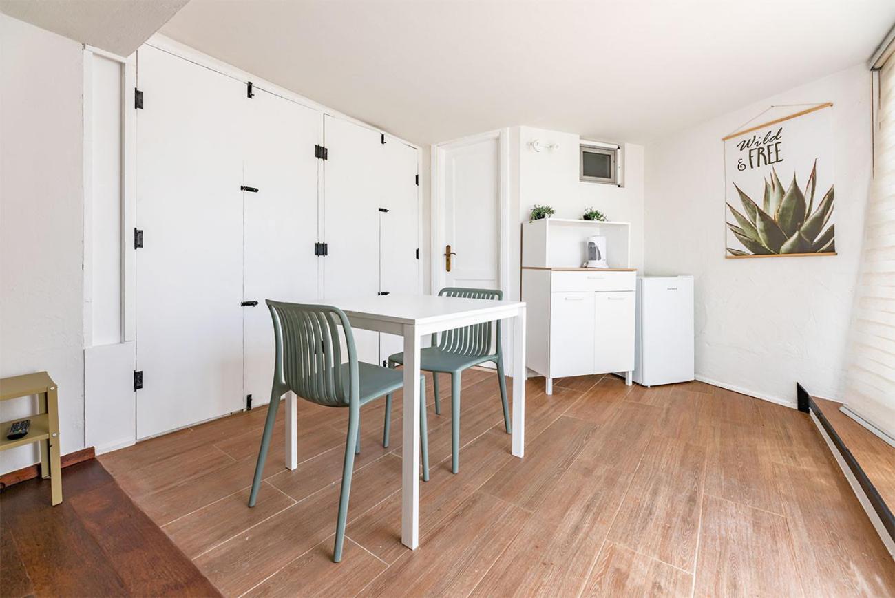 Villa Corralejo Bay Beachfront Corralejo By Holidays Home Extérieur photo